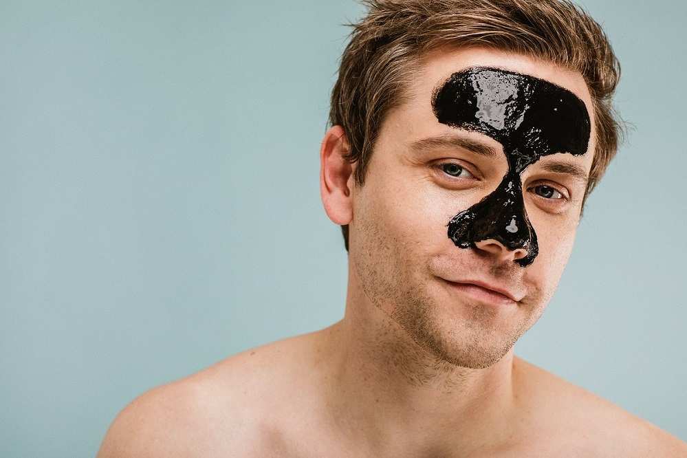 تکنیک های پاکسازی صورت مردانه 